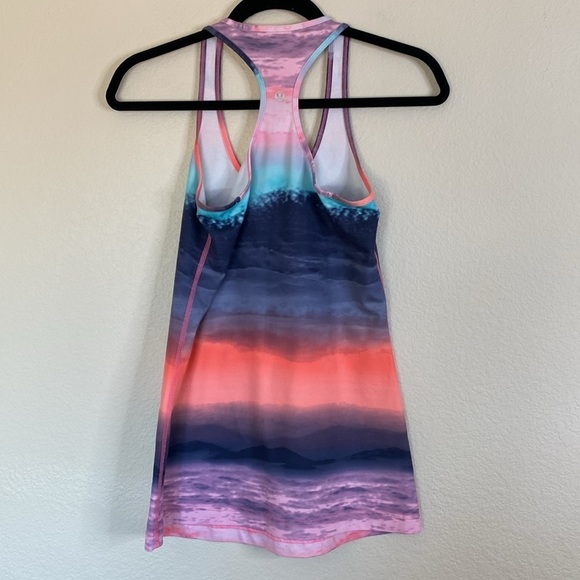 Lululemon CRB racerback tank beachscape multi Sz 6? - Picture 3 of 3